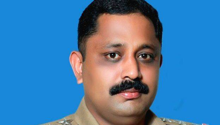 ആര്‍ പ്രശാന്ത്‌ കേരള പോലീസ്‌ ഓഫീസേഴ്‌സ്‌ അസോസിയേഷന്‍ സംസ്ഥാന പ്രസിഡന്റ്