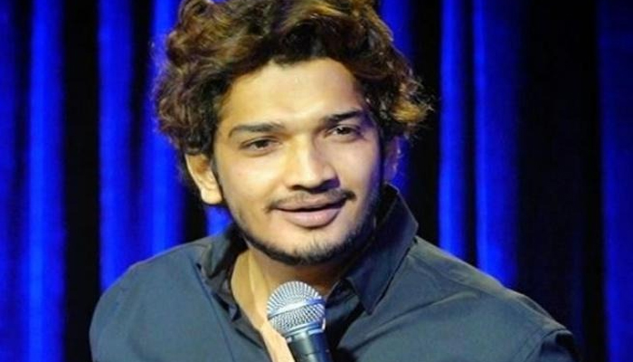 ജാമ്യം കിട്ടിയിട്ടും മോചനമായില്ല,   സ്റ്റാൻഡ് അപ്പ് കൊമേഡിയൻ മുനവർ ഫറൂഖി ജയിൽ മോചിതനായത് സുപ്രീം കോടതി ജഡ്ജി ഫോണിൽ വിളിച്ച ശേഷം