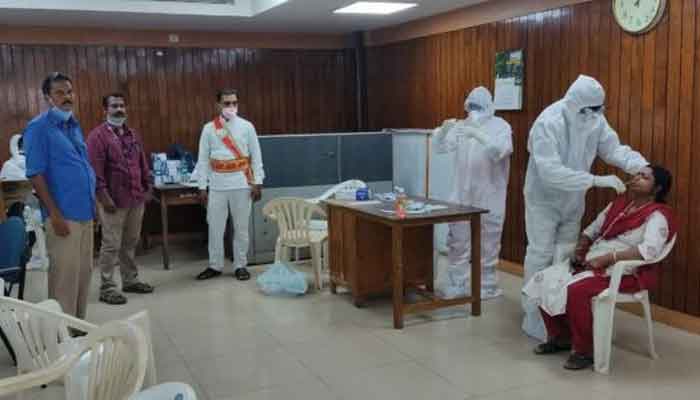 എറണാകുളം: കോവിഡ് 19: രണ്ടാം തരംഗത്തിലും ശക്തമായ പ്രതിരോധംതീർത്തു ആരോഗ്യപ്രവര്‍ത്തകര്‍