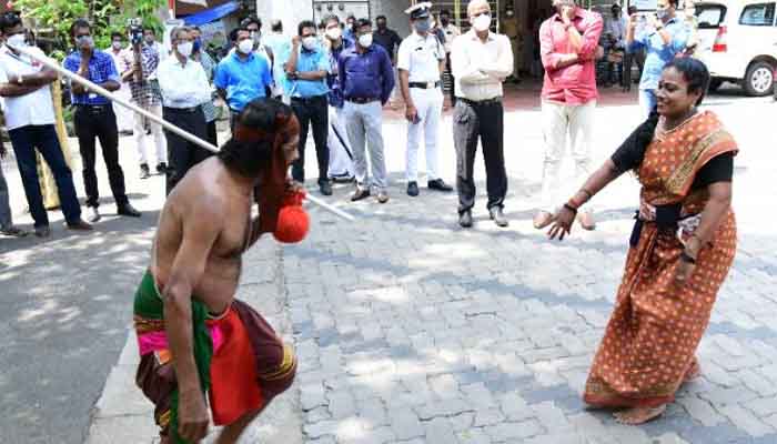 നാടകാന്തം വോട്ടങ്കം’ വോട്ടര്‍ ബോധവത്കരണത്തിന് കാക്കാരിശ്ശി നാടകവുമായി സ്വീപ്