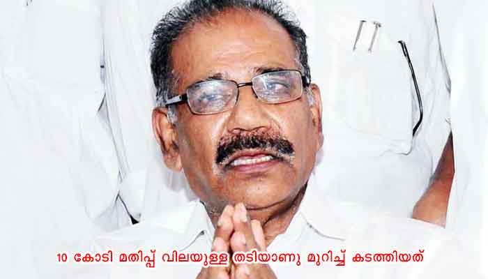 മരംമുറിച്ചു കടത്തിയതു സര്‍ക്കാര്‍ ഉത്തരവു ദുര്‍വ്യാഖ്യാനം ചെയ്ത്; വനം വകുപ്പ് ഉദ്യോഗസ്ഥരെ തള്ളി എ.കെ. ശശീന്ദ്രന്‍