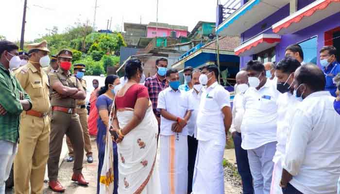 ഇടുക്കി: സഫായ് കര്‍മചാരിസ് കമ്മീഷന്‍ അധ്യക്ഷന്‍ എം.വെങ്കിടേശന്‍ മൂന്നാറില്‍ സന്ദര്‍ശനം നടത്തി
