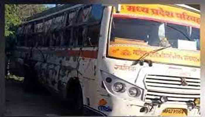 ഗ്വാളിയാറില്‍ ബസ്സും കണ്ടെയ്നര്‍ ലോറിയും കൂട്ടിയിടിച്ച് ഏഴ് മരണം