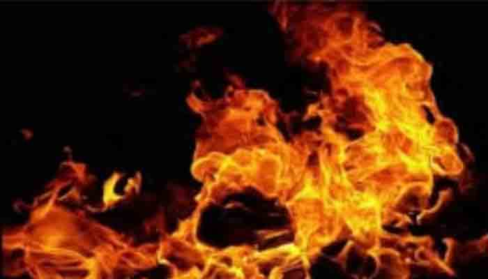 ഷൊർണ്ണൂരിൽ യുവതിയെ ഭർത്താവ് തീകൊളുത്തി