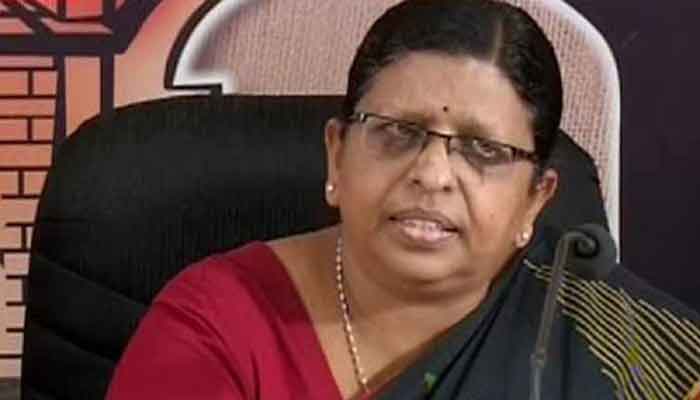 കോഴിക്കോട്: ആത്മവിശ്വാസവും ശാരീരികമായ കരുത്തും കൊണ്ട് പെൺകുട്ടികൾ പ്രതിസന്ധികളെ തരണം ചെയ്യണം: അഡ്വ.പി.സതീദേവി