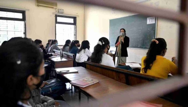 നാലുവര്‍ഷ ബിരുദ കോഴ്‌സുകള്‍ക്കുളള പുതിയ കരട്‌ മാര്‍ഗരേഖ യുജിസി പുറത്തിറക്കി