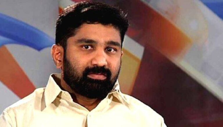 കേരളത്തിൽ “ലൗ ജിഹാദ്” എന്ന സംഘ് പരിവാർ നുണപ്രചരണം ആവർത്തിക്കുകയാണ് മുൻ സിപിഎം എംഎൽഎ ജോർജ് എം തോമസ് എന്ന് വിടി ബലറാം