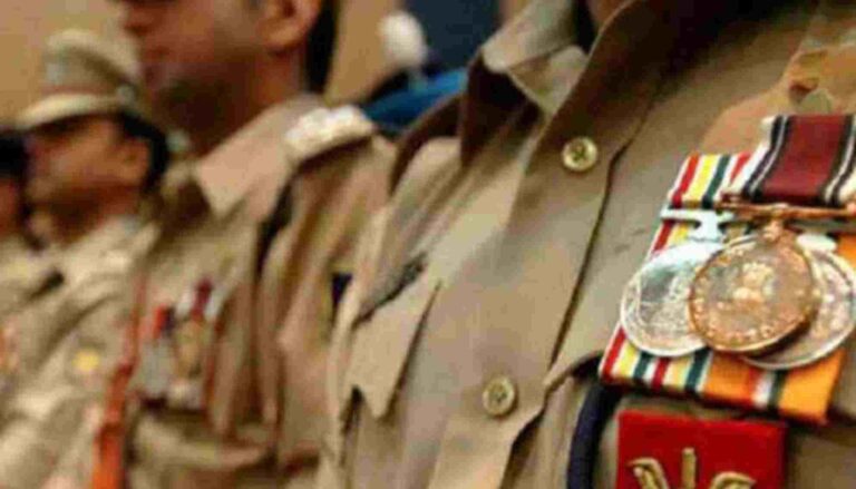 മുഖ്യമന്ത്രിയുടെ പോലീസ്‌ മെഡല്‍ ഇനിമുതല്‍ സല്‍സ്വഭാവികള്‍ക്ക് മാത്രം