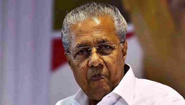 സില്‍വര്‍ ലൈന്‍ പദ്ധതിക്ക്‌ കേന്ദ്രം അനുമതി നല്‍കുമെന്നാണ്‌ പ്രതീക്ഷയെന്ന്‌ മുഖ്യമന്ത്രി പിണറായി വിജയന്‍