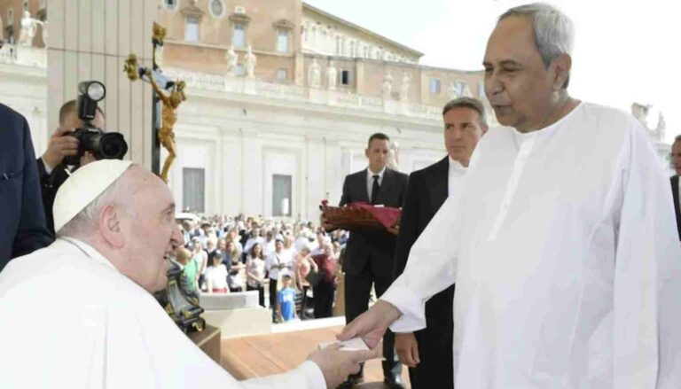 മാര്‍പാപ്പയെ സന്ദര്‍ശിച്ച് നവീന്‍ പട്നായിക്