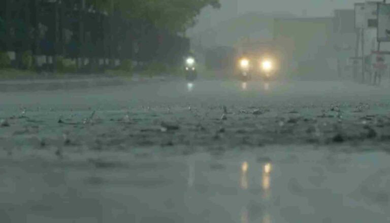 ദേവികുളം താലൂക്കിലെ വിദ്യാഭ്യാസ സ്ഥാപനങ്ങൾക്ക്  അവധി