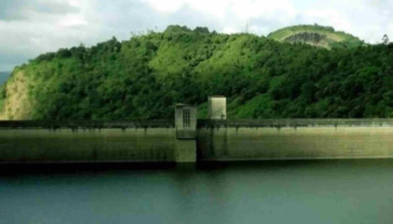 കക്കി-ആനത്തോട് അണക്കെട്ടില്‍ റെഡ് അലര്‍ട്ട് പ്രഖ്യാപിച്ചു