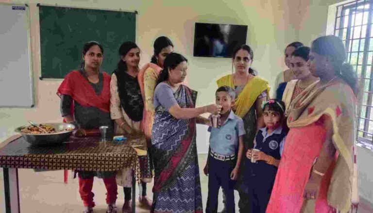 പഠനത്തിന്റെ ഭാഗമായി കുട്ടികൾക്ക് ഫ്രൂട്ട് സലാഡും