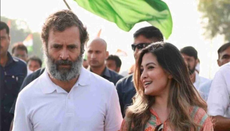 ഭാരത് ജോഡോയില്‍ യാത്രയില്‍ പങ്കുചേര്‍ന്ന് നടി റിയ സെന്‍