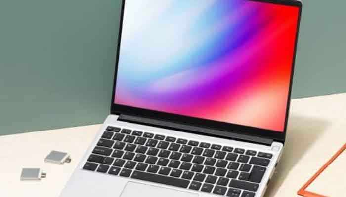 ലാപ്ടോപ്പ് അപേക്ഷ ക്ഷണിച്ചു