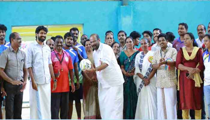 കേരളോത്സവം: ജില്ലാതല വോളിബോള്‍ മത്സരങ്ങള്‍ക്ക് വരാപ്പുഴയിൽ തുടക്കമായി