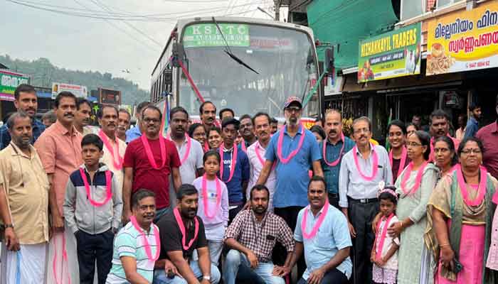 കെഎസ്ആര്‍ടിസി ബജറ്റ് ടൂറിസം: യാത്രക്കാര്‍ക്ക് കുടിയാന്മലയില്‍ സ്വീകരണം